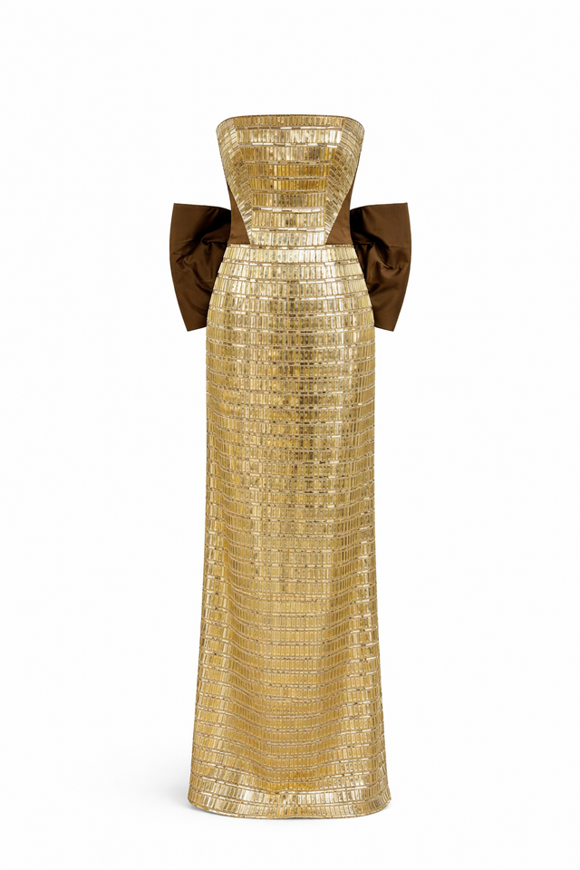 Look 24.